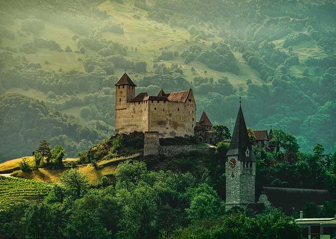 Burg Gutenberg