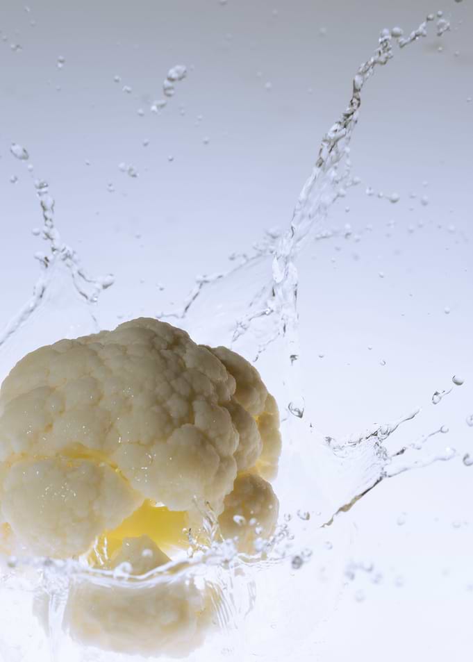 Cauliflower splashing 2