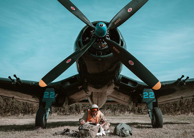 ww2 plane F4U Corsair