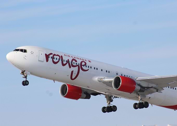 Beoing 767 takeoff