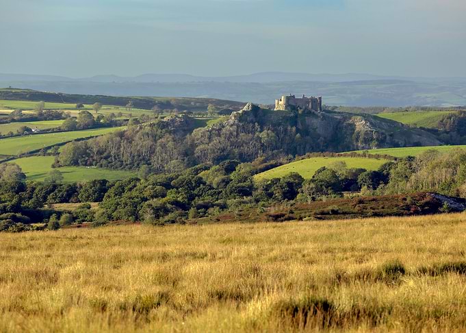 Carreg Cennen castle