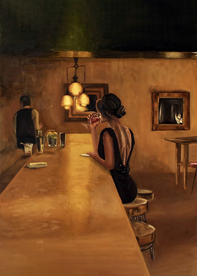 The bar girl drink beer