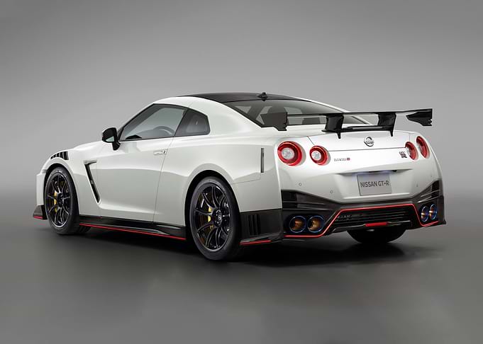 nissan skyline gtr nismo w