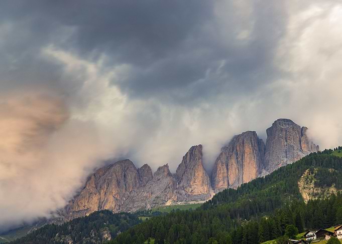 Sunset over Sassolungo