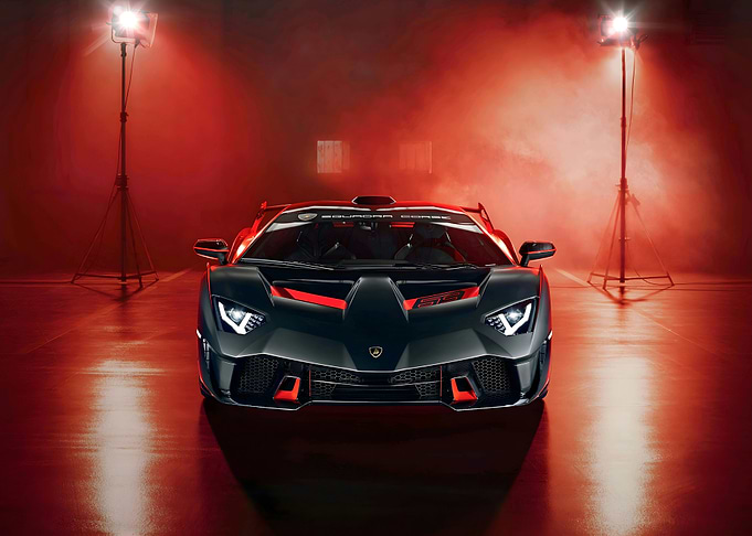 2019 Lamborghini SC18