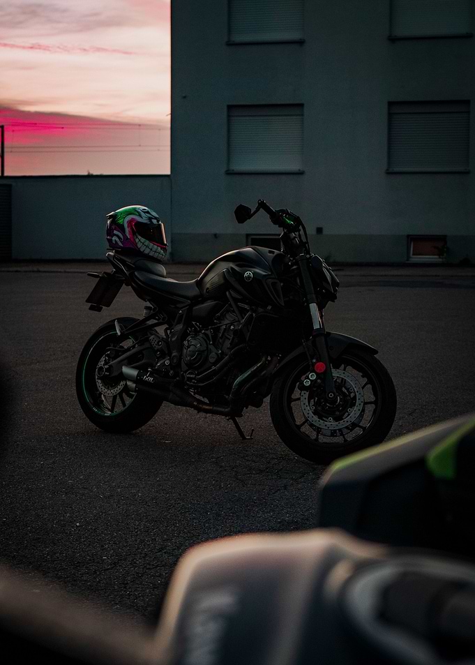 Motorcycle MT07