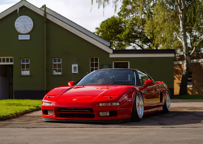 NSX R