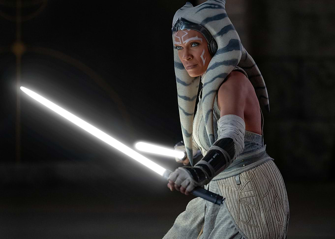 The Jedi, the Witch...: 6