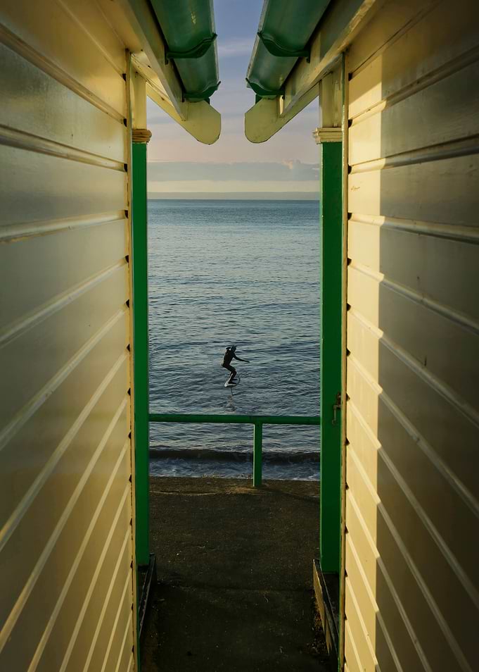 Foil surfing at Langland