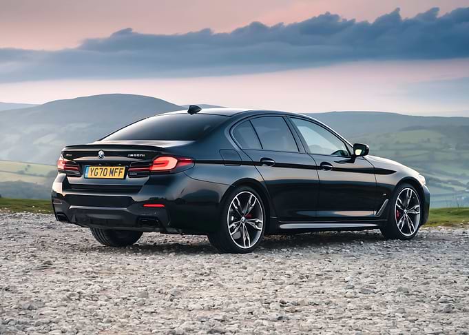 BMW M550i
