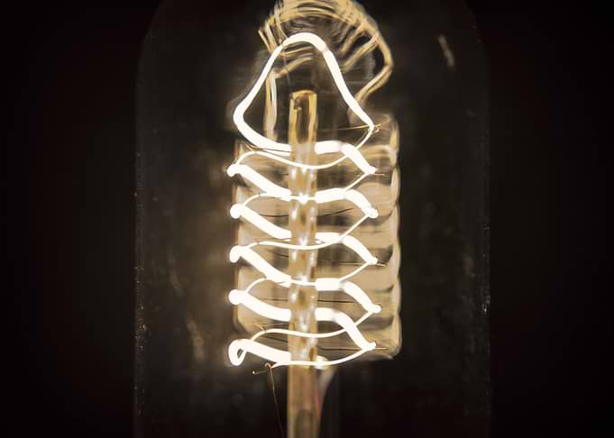 A retro vintage incandesc