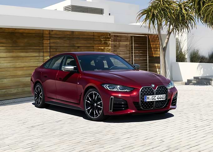 BMW M440i