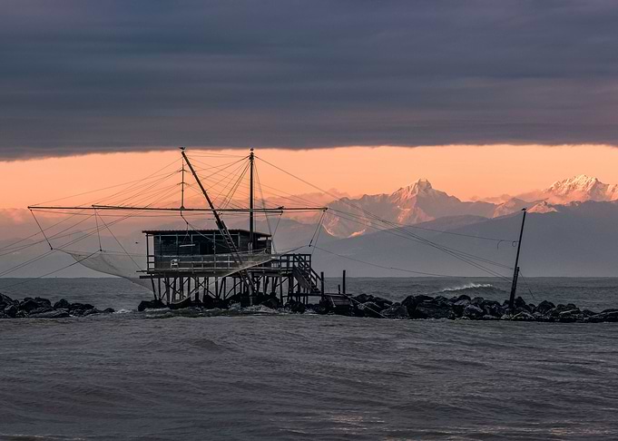 Fishing house at sea