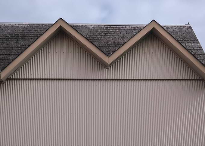 Minimalist Urban Geometry