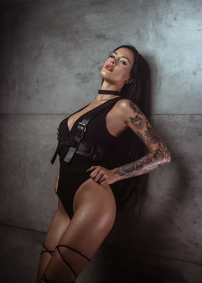 Tattoo Girl 1