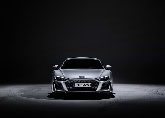 Audi A8 V10