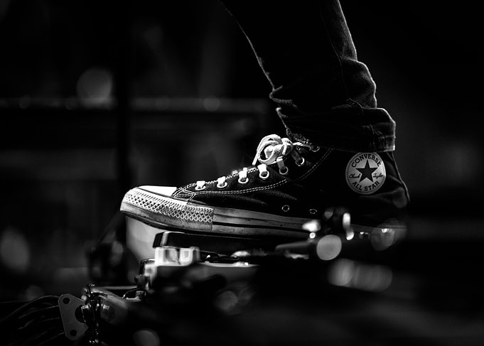 converse shoes