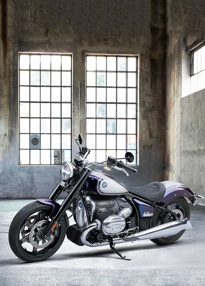BMW R18