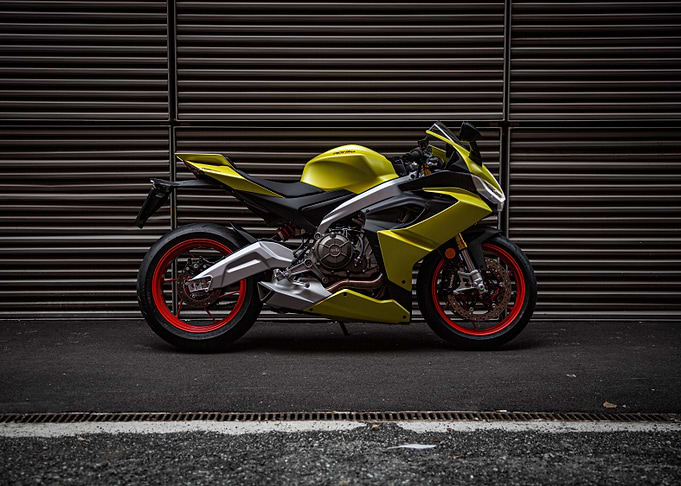 Aprilia RS 660