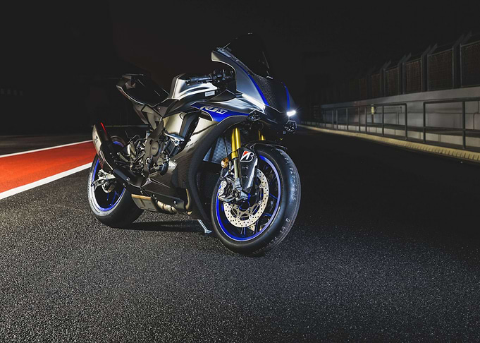 Yamaha R1