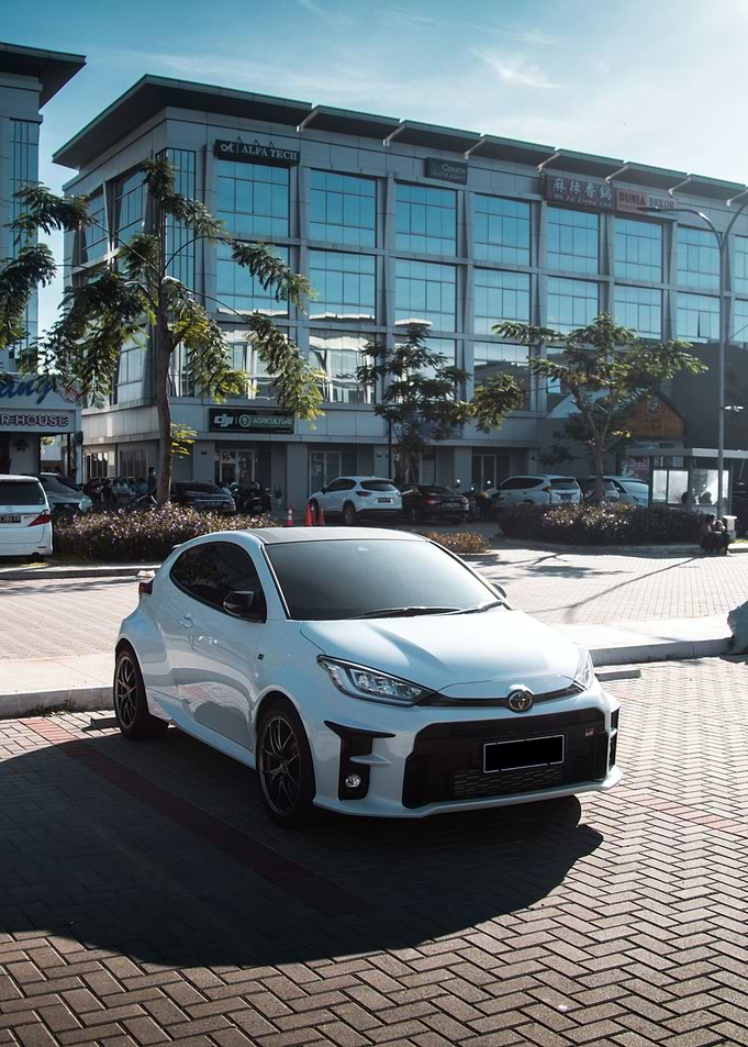 GR Yaris
