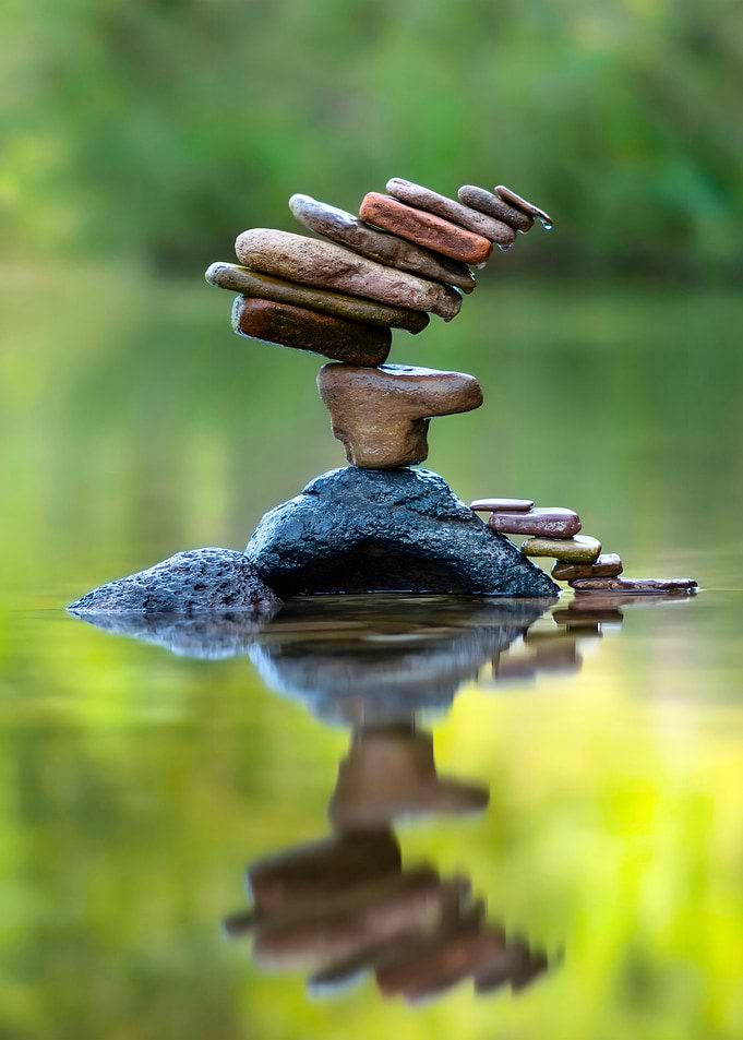Mirror stack of rocks