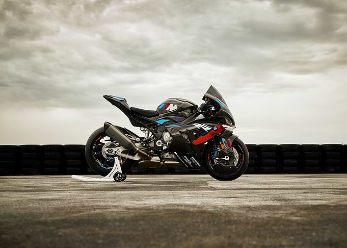 BMW M1000RR