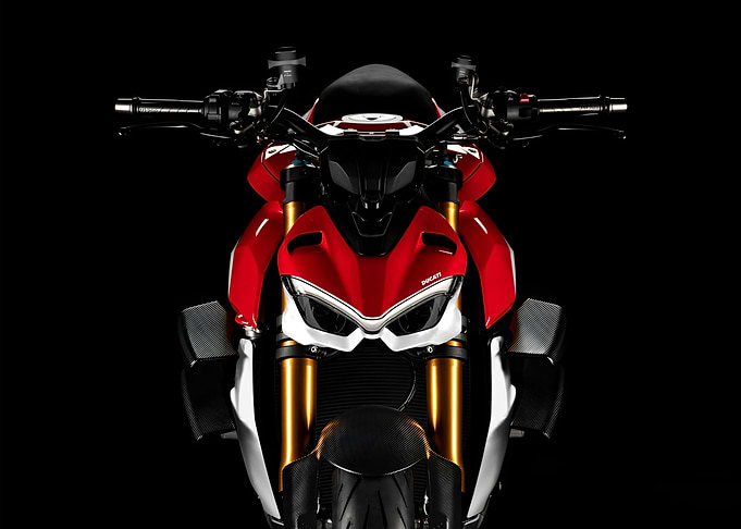DUCATI STREETFIGHTER V4