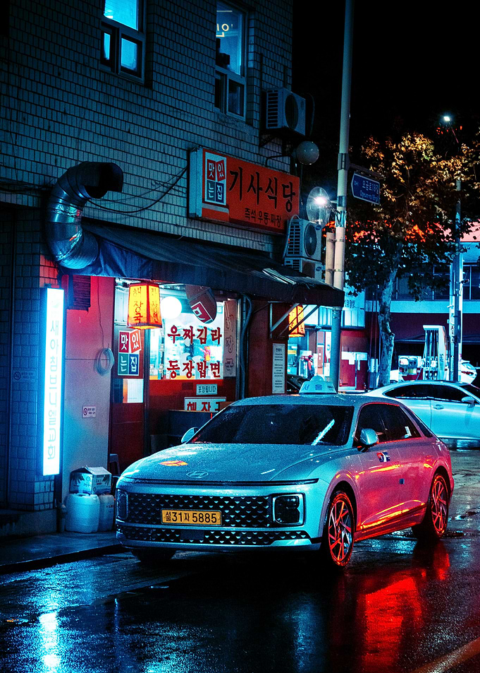 Neon Taxi From the Future