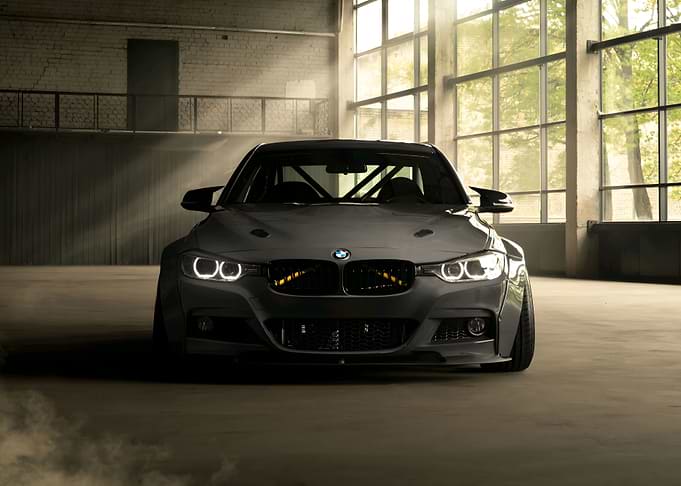 BMW F30