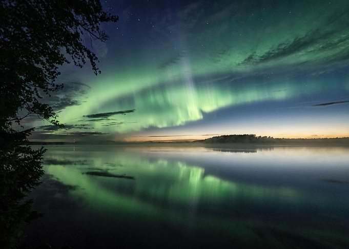 Amazing Aurora Reflections