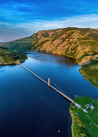 Rope bridge