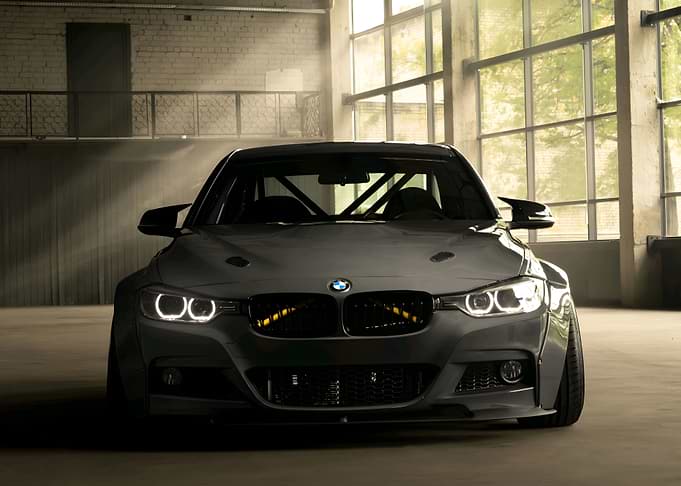 BMW F30