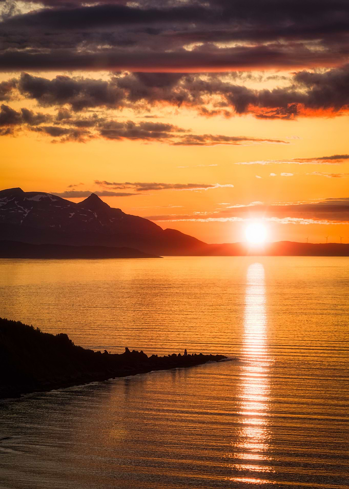 Lenangsoyra Midnight Sun
