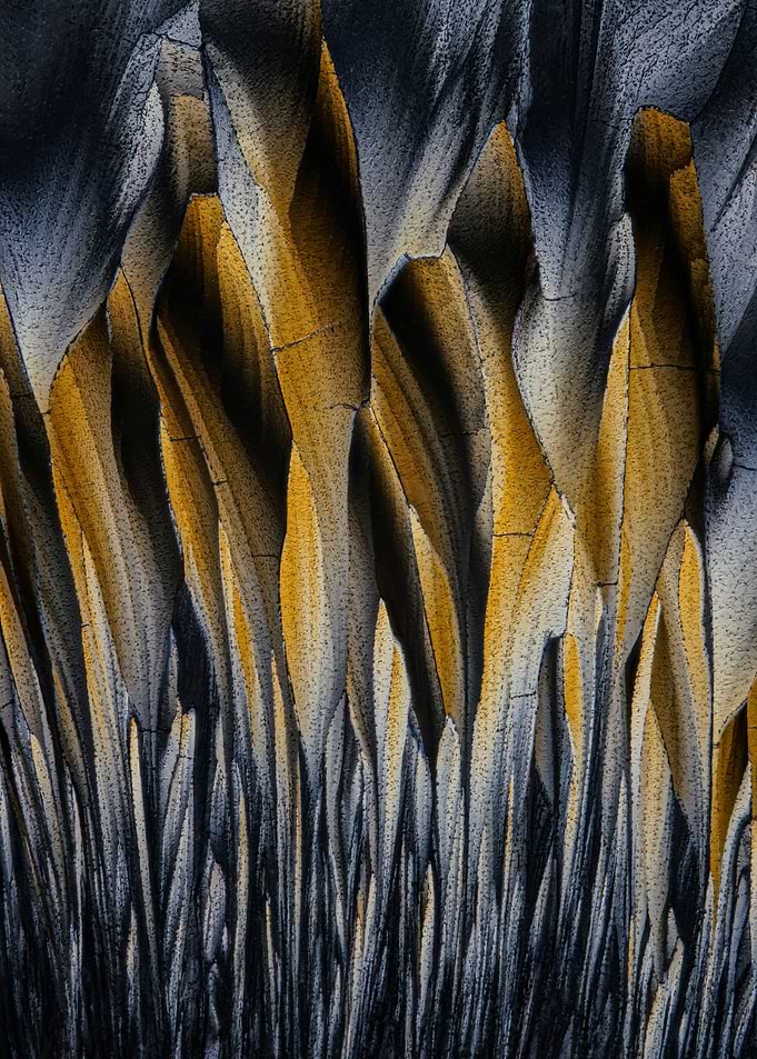 Crystal Patterns XI
