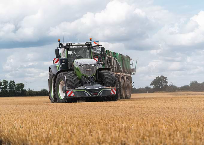 Slurry tanker