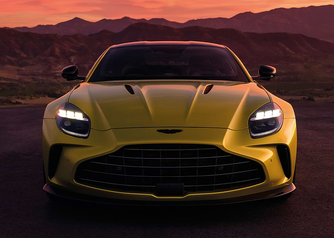 Aston Martin Vantage 2025