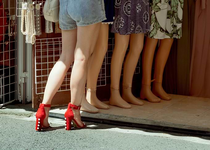 Red High Heels ans Legs