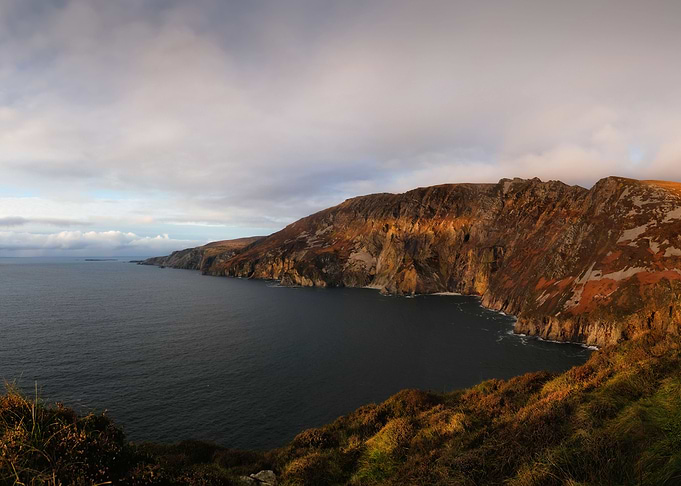 Amazing Cliffs
