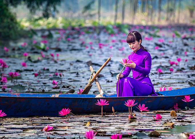 Beauty of Vietnamese girl
