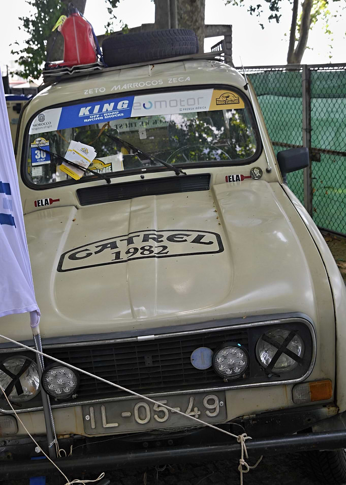 Renault 4 Sahara