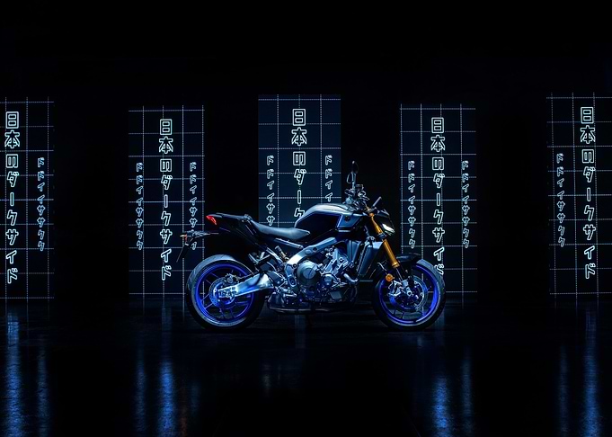 Yamaha MT09 AMOLED 2024