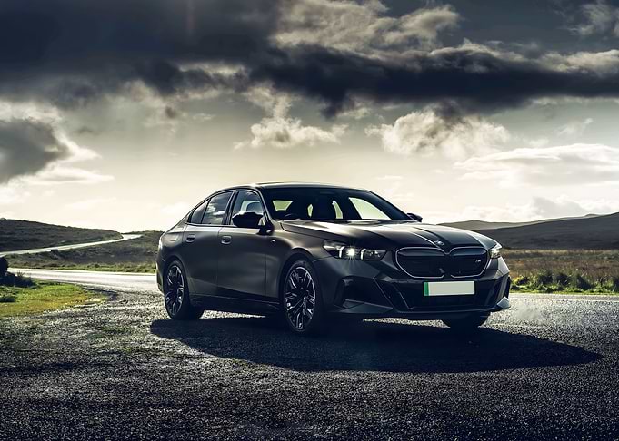 BMW i5 M60