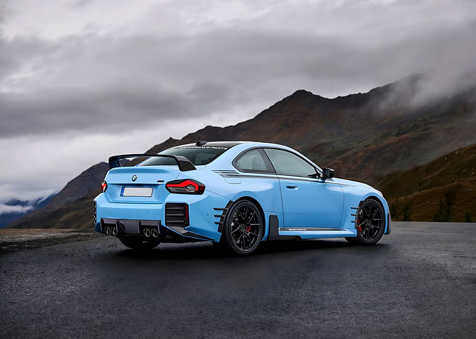 BMW i5 M60