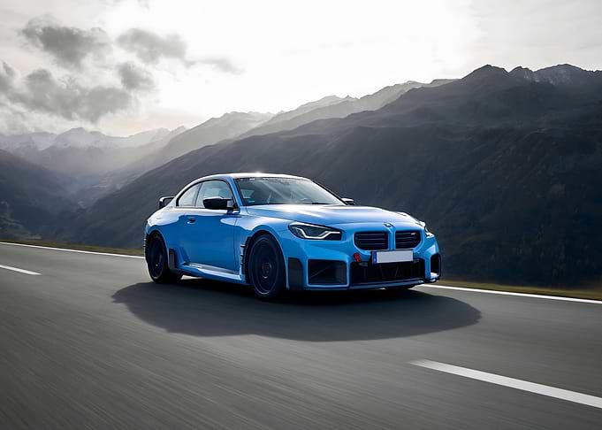 BMW i5 M60