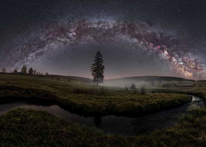 Under the Milky Way Arch