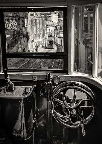Off-ya-trolley