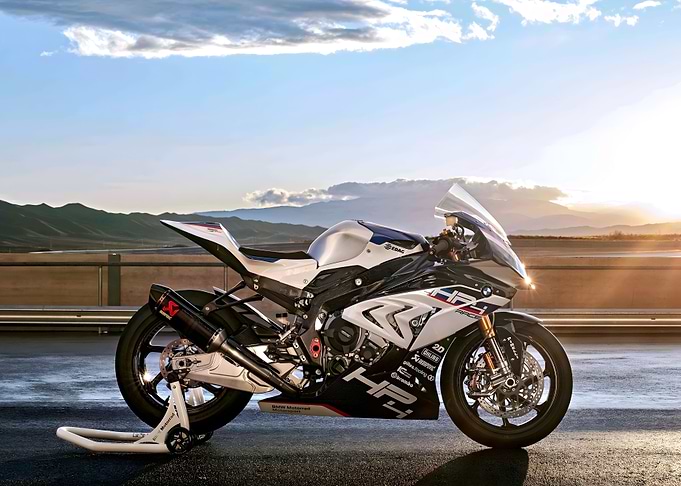 BMW HP4
