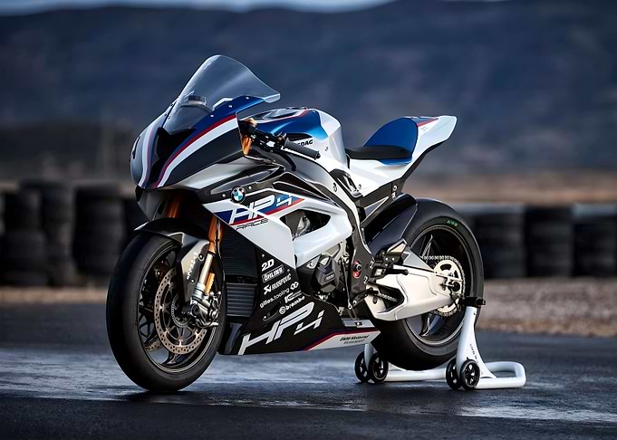 BMW HP4