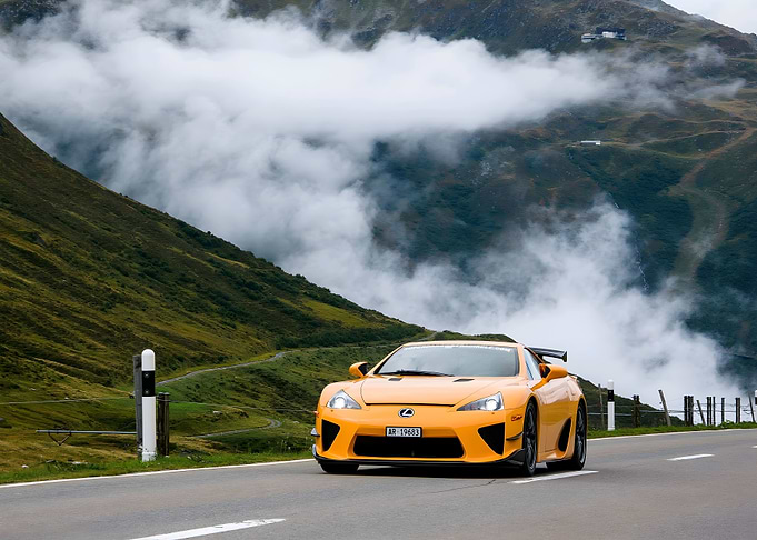 Lexus LFA